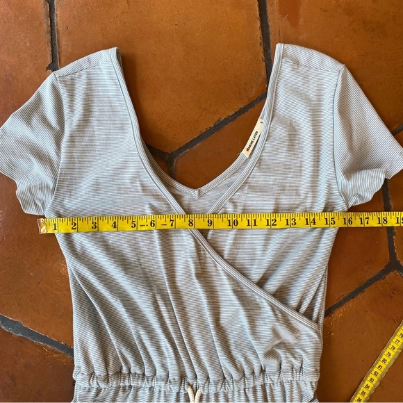 Marine Layer Women’s Dana Wrap Striped Wide Leg Jumpsuit S Casual Knit Travel - Picture 8 of 10